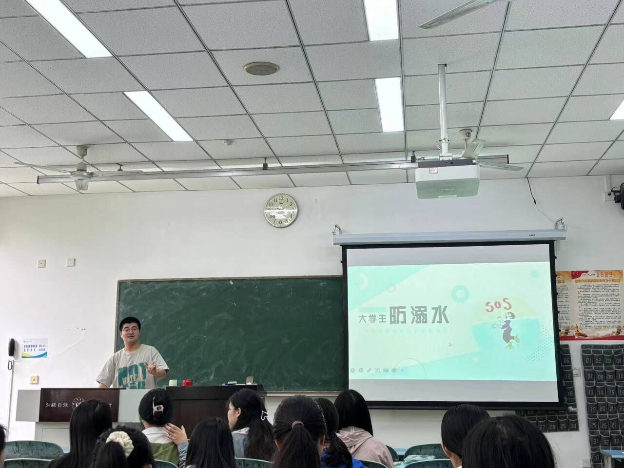 V2C_}LO3X`QCBS(B_FK@FP8_tmb